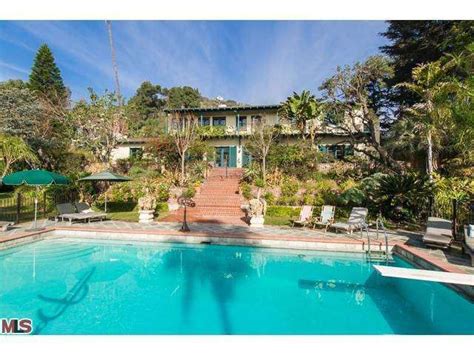 furnished rentals in hollywood hills|rental real estate.